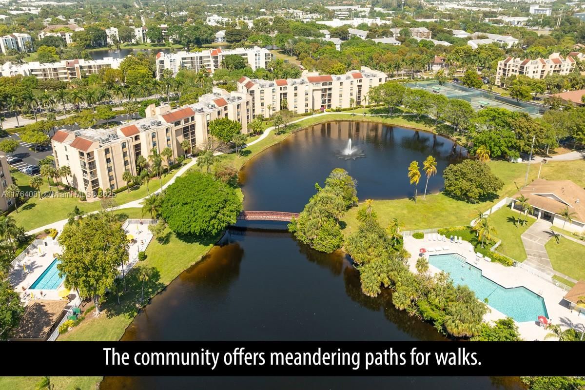 Real estate property located at 825 Egret Cir #110, Palm Beach, Lavers Resort & Racquet, Delray Beach, FL