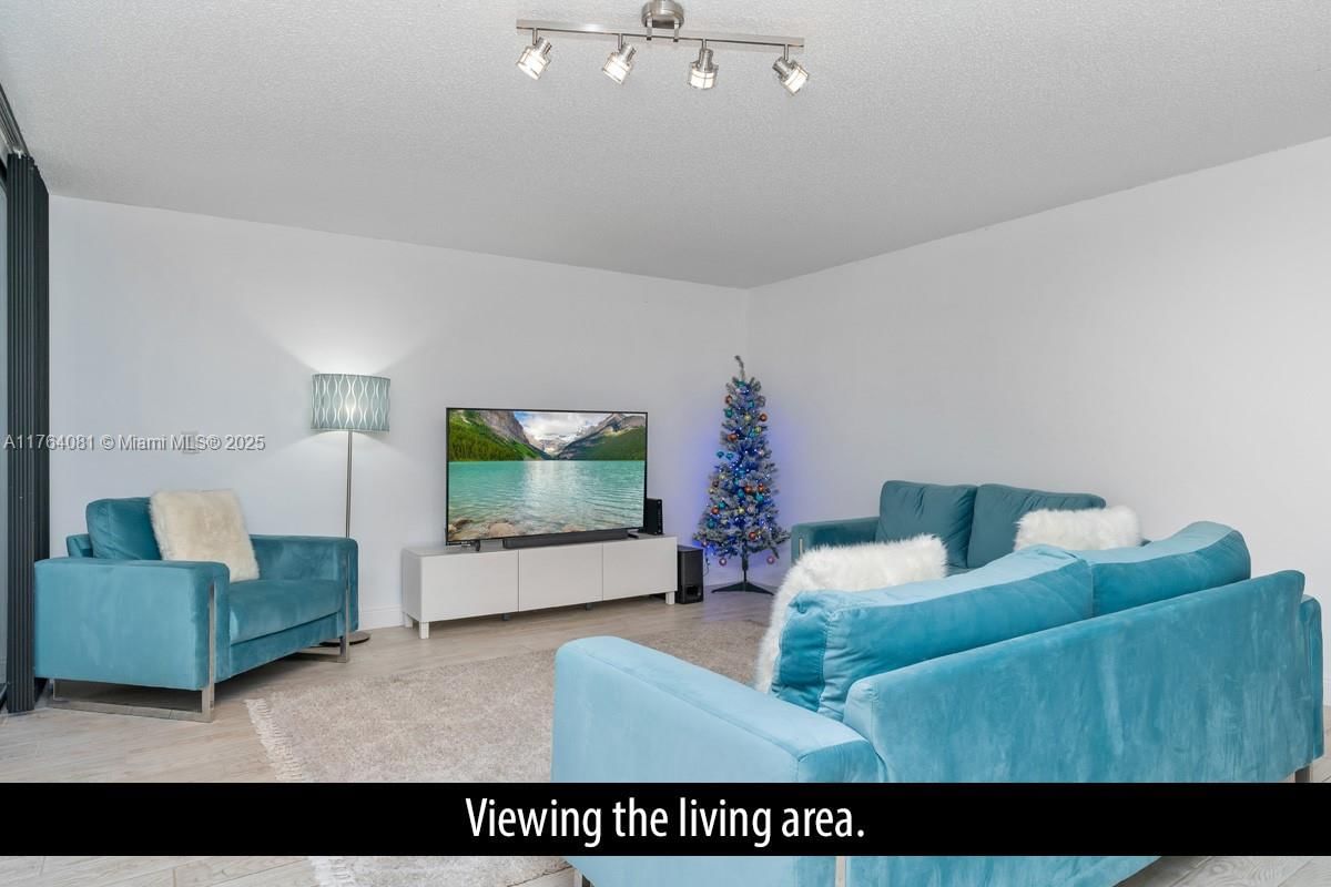 Real estate property located at 825 Egret Cir #110, Palm Beach, Lavers Resort & Racquet, Delray Beach, FL