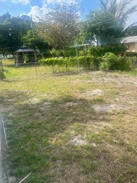 Real estate property located at 2791 151st Ter, Miami-dade, Guava Grove Estates 1st A, Miami Gardens, FL