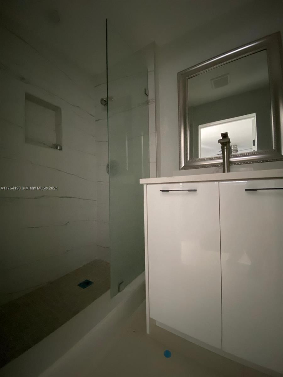 Real estate property located at 4170 49th Ct, Broward, Playland Isles, Dania Beach, FL