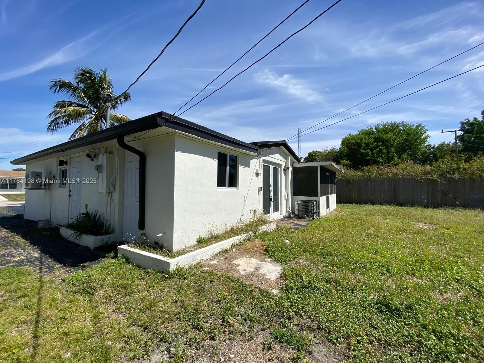 Real estate property located at 4170 49th Ct, Broward, Playland Isles, Dania Beach, FL