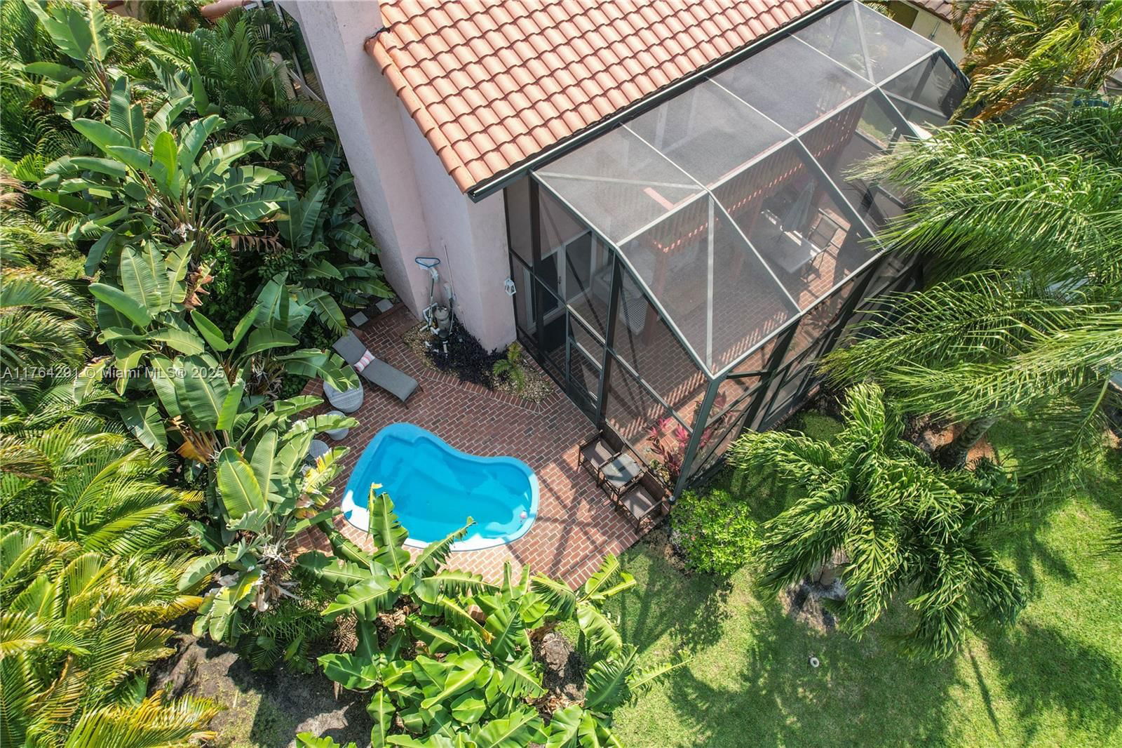 Real estate property located at 3851 7th Pl, Broward, Villages Of Hillsboro, Deerfield Beach, FL