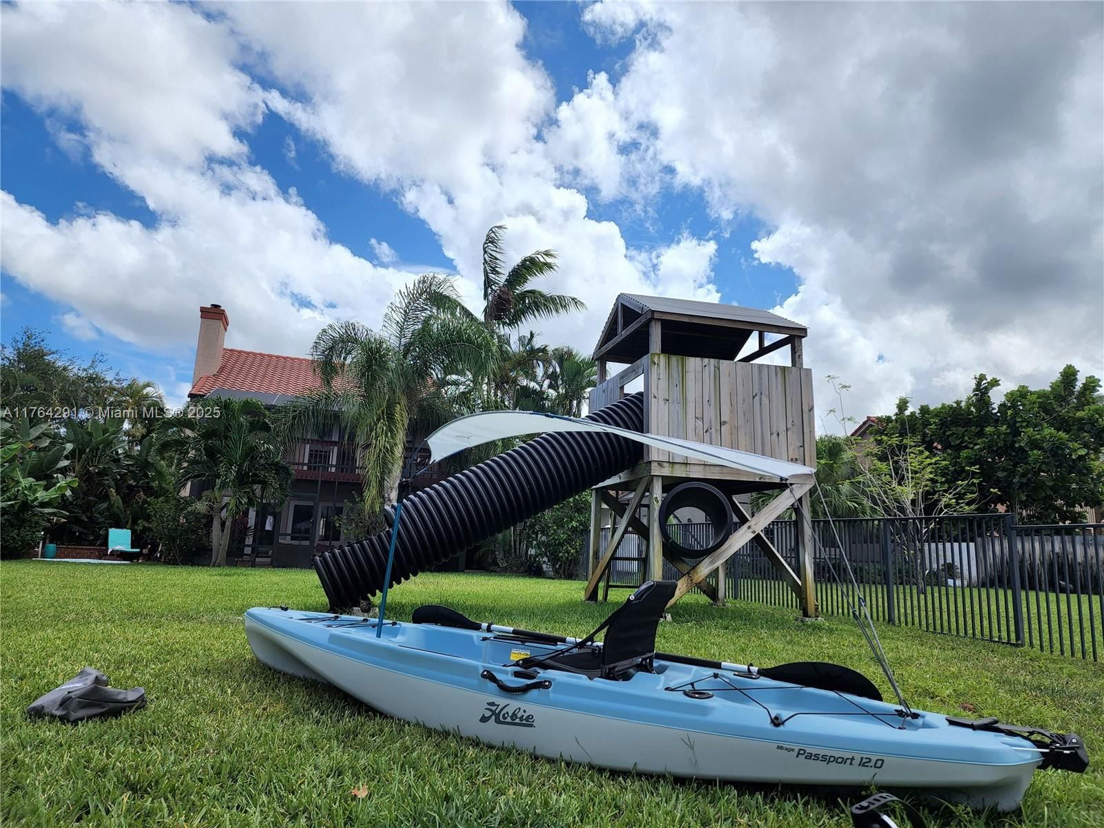Real estate property located at 3851 7th Pl, Broward, Villages Of Hillsboro, Deerfield Beach, FL