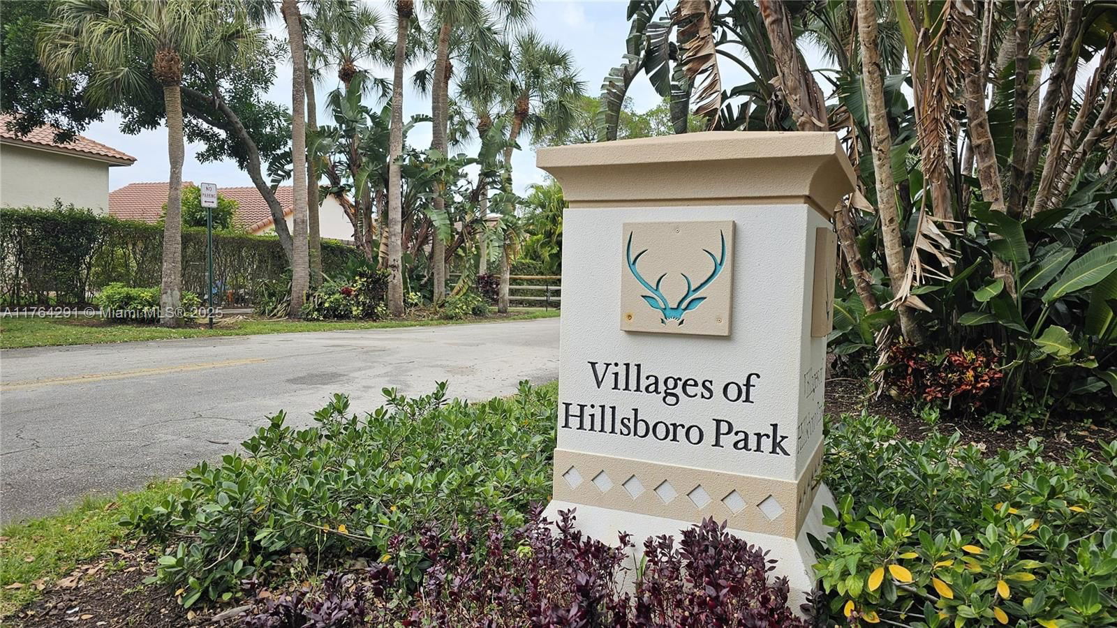 Real estate property located at 3851 7th Pl, Broward, Villages Of Hillsboro, Deerfield Beach, FL