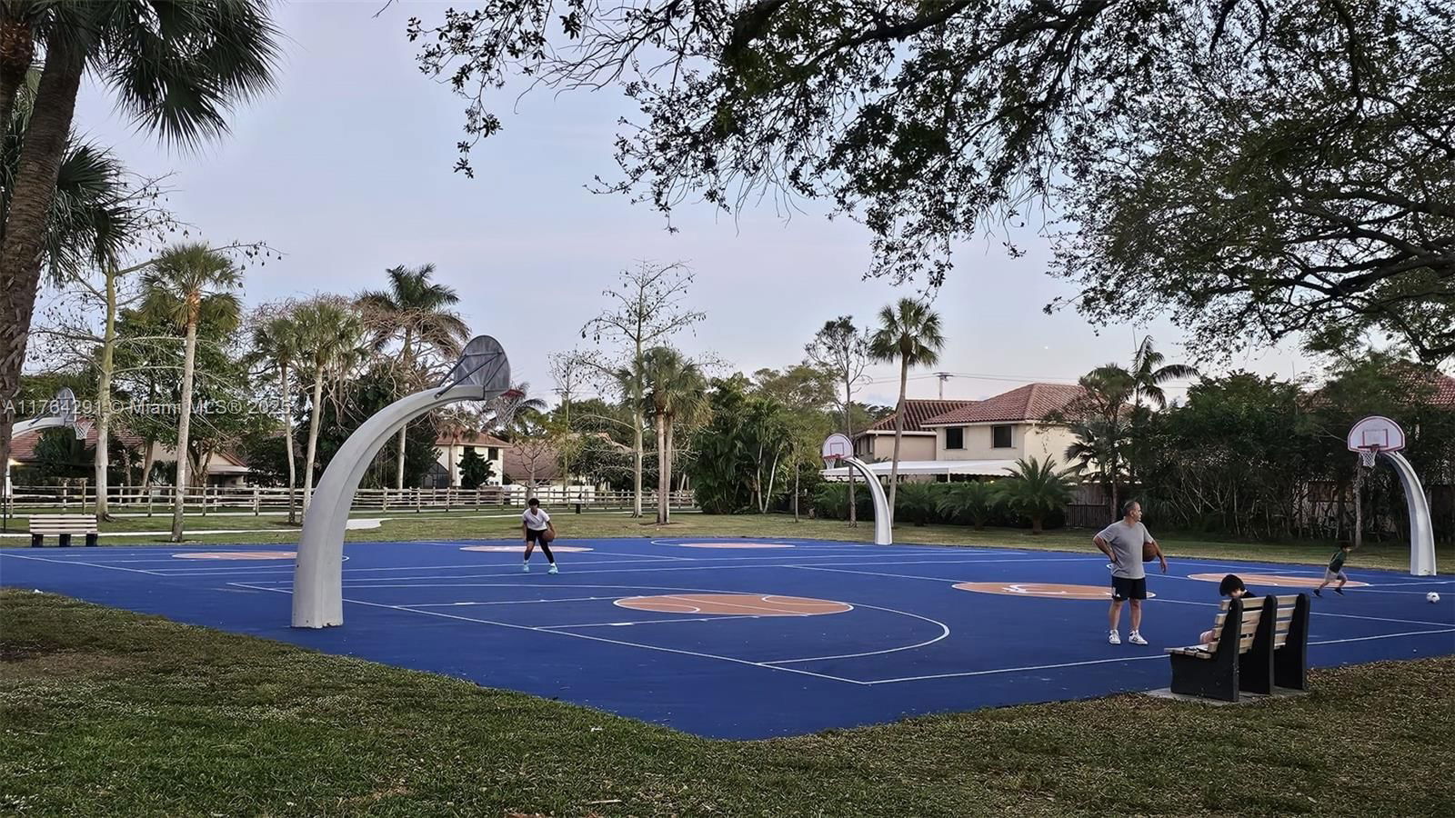 Real estate property located at 3851 7th Pl, Broward, Villages Of Hillsboro, Deerfield Beach, FL