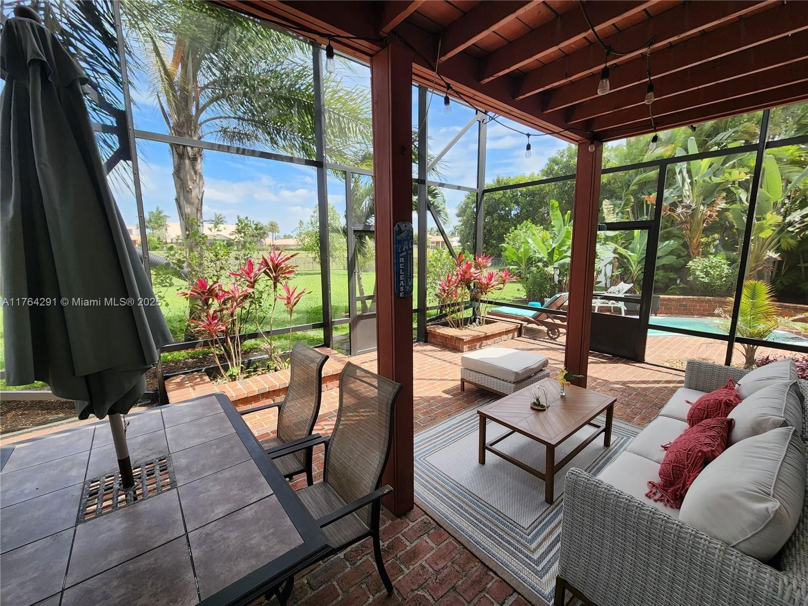 Real estate property located at 3851 7th Pl, Broward, Villages Of Hillsboro, Deerfield Beach, FL