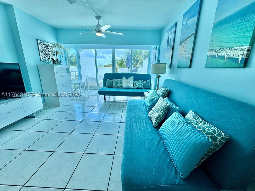Real estate property located at 5445 Collins Ave TH-11, Miami-dade, Castle Beach Club Condo, Miami Beach, FL