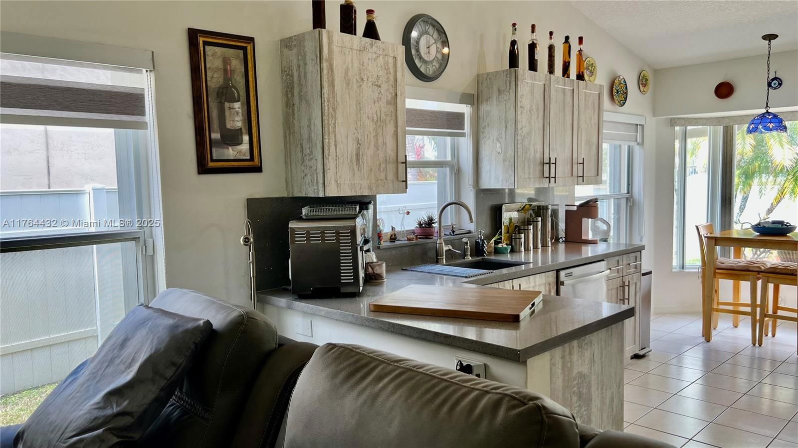 Real estate property located at 16365 2nd Dr, Broward, Heftler Homes At Pembroke, Pembroke Pines, FL