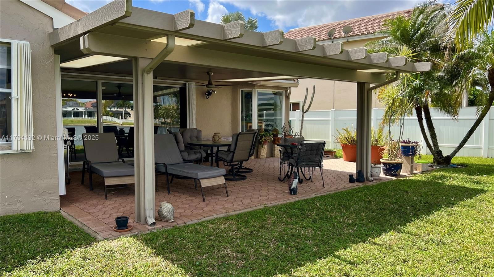 Real estate property located at 16365 2nd Dr, Broward, Heftler Homes At Pembroke, Pembroke Pines, FL