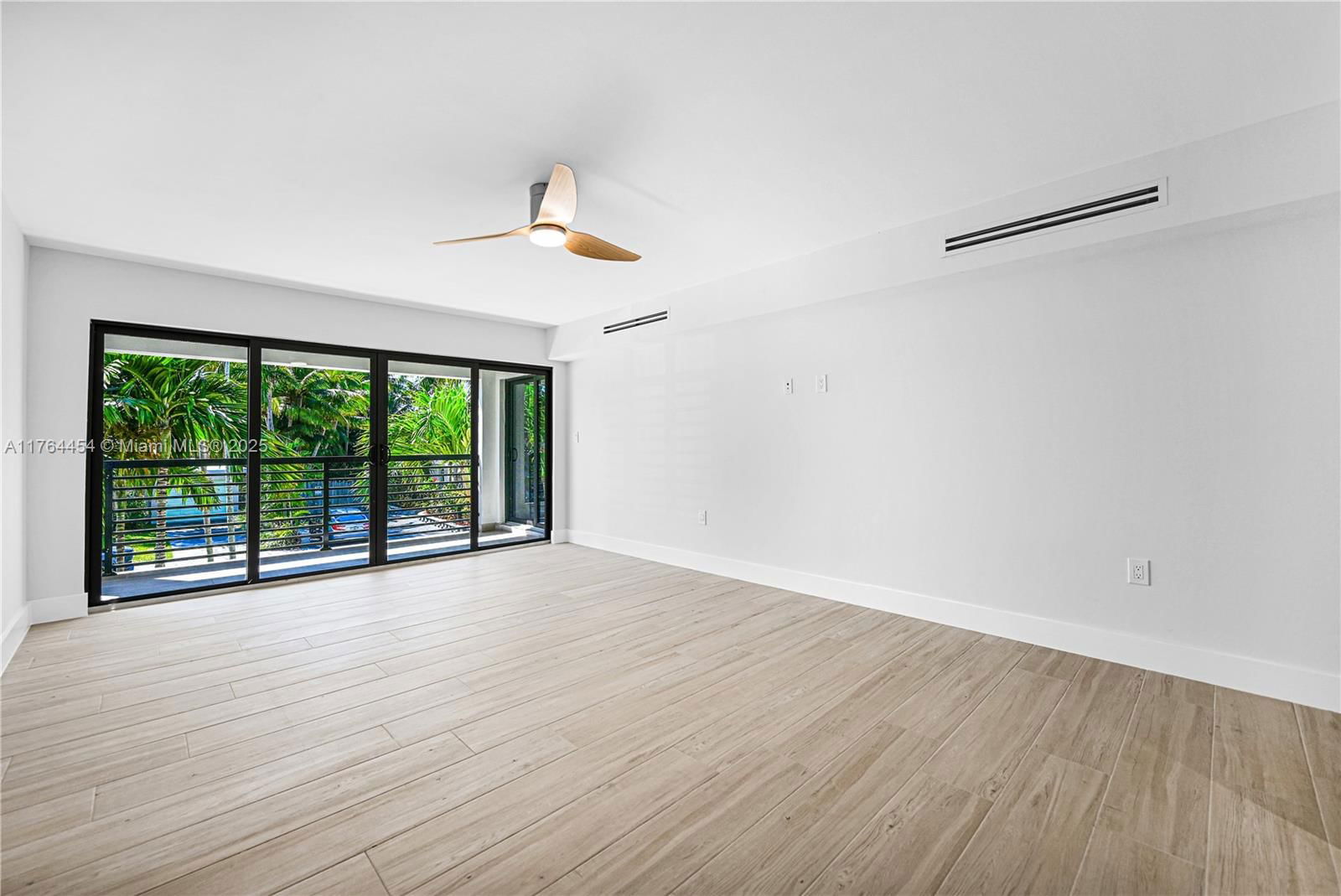 Real estate property located at 3305 15th St, Broward, Las Olas By The Sea Ext, Fort Lauderdale, FL