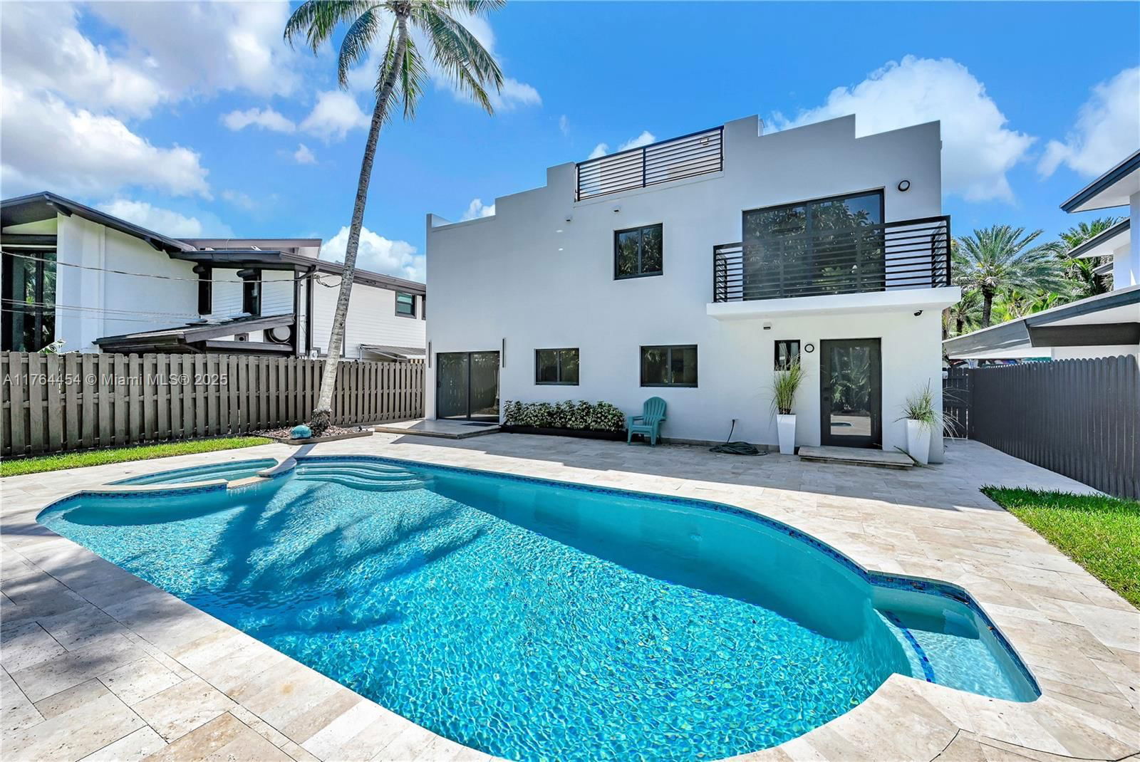 Real estate property located at 3305 15th St, Broward, Las Olas By The Sea Ext, Fort Lauderdale, FL