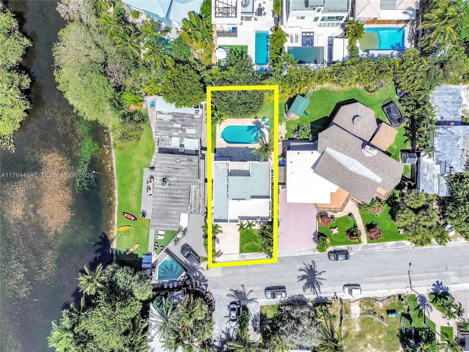 Real estate property located at 3305 15th St, Broward, Las Olas By The Sea Ext, Fort Lauderdale, FL