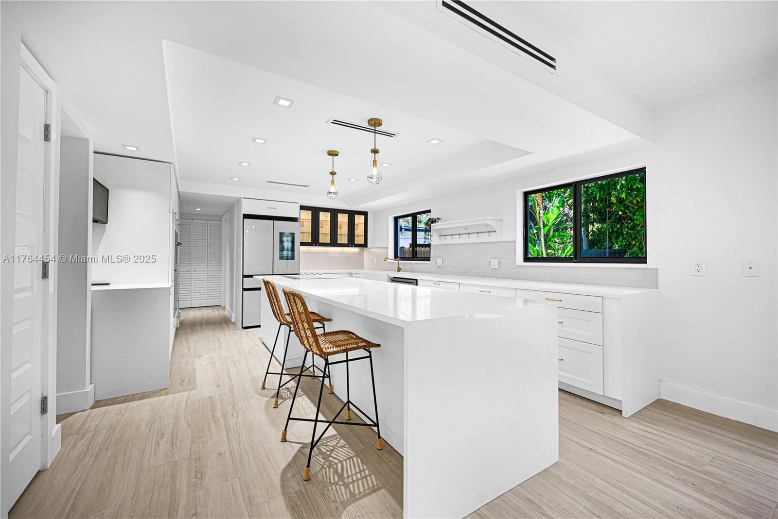 Real estate property located at 3305 15th St, Broward, Las Olas By The Sea Ext, Fort Lauderdale, FL