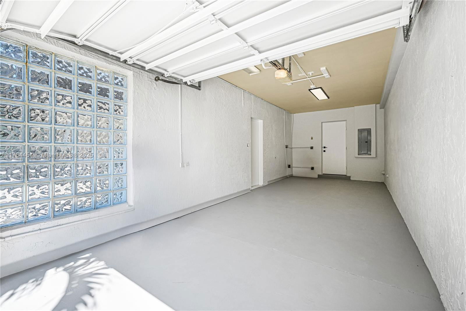 Real estate property located at 3305 15th St, Broward, Las Olas By The Sea Ext, Fort Lauderdale, FL