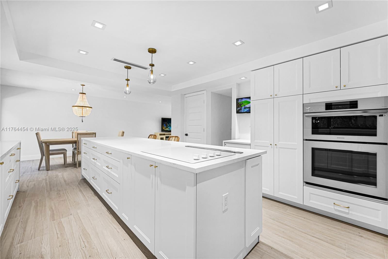 Real estate property located at 3305 15th St, Broward, Las Olas By The Sea Ext, Fort Lauderdale, FL