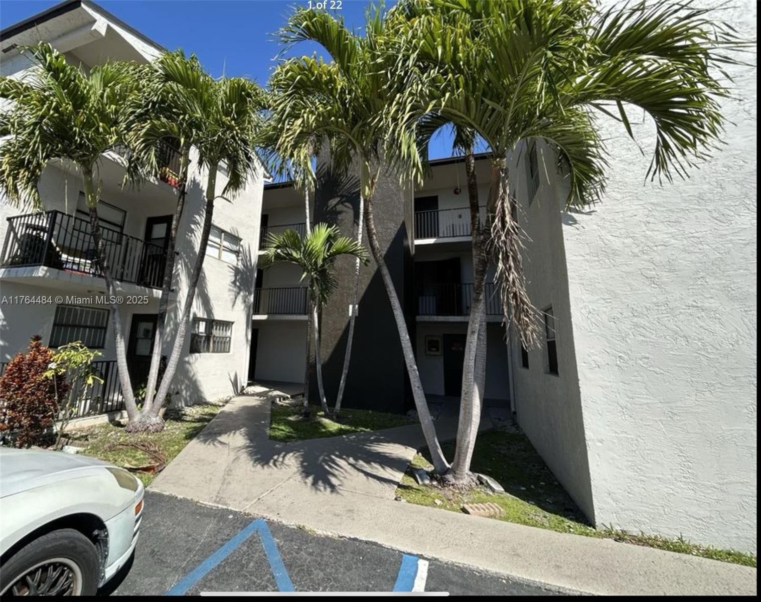 Real estate property located at 142 18th Ave #25, Miami-dade, Guernica Condo, Miami, FL