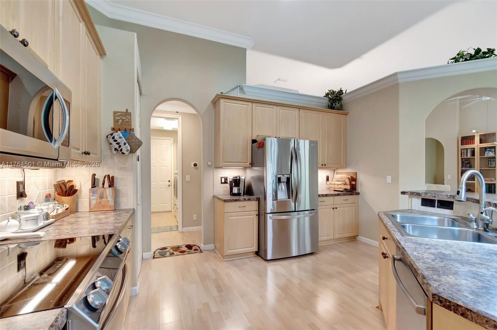 Real estate property located at 10234 Oak Meadow Ln, Palm Beach, Countryside Estates, Lake Worth, FL