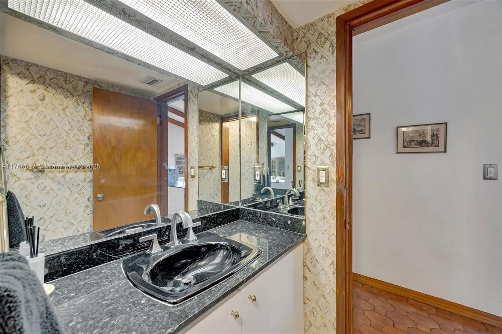 Real estate property located at 7741 170th St, Miami-dade, Old Cutler Villas, Palmetto Bay, FL