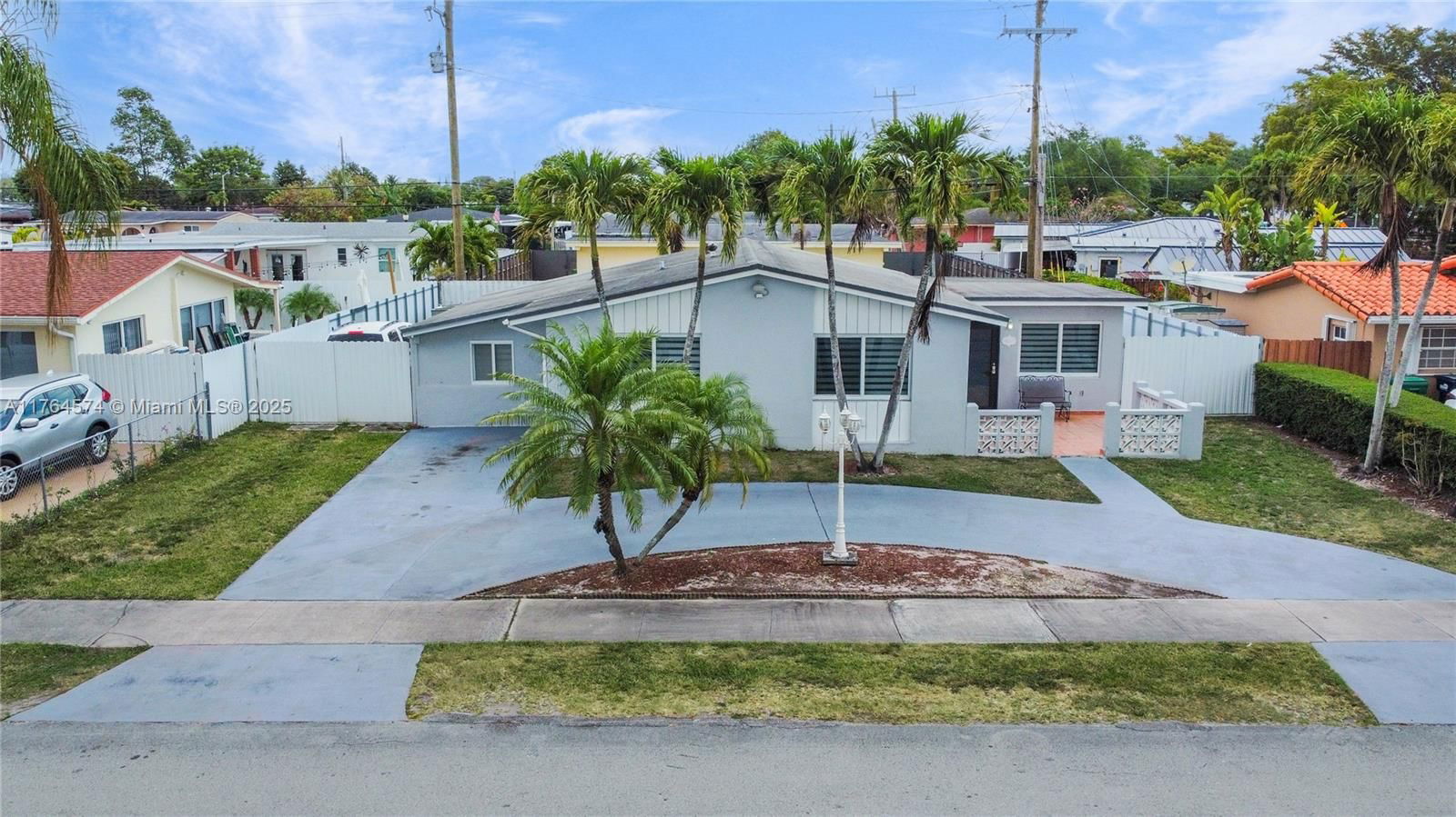 Real estate property located at 9215 44th St, Miami-dade, Ascot Park, Miami, FL