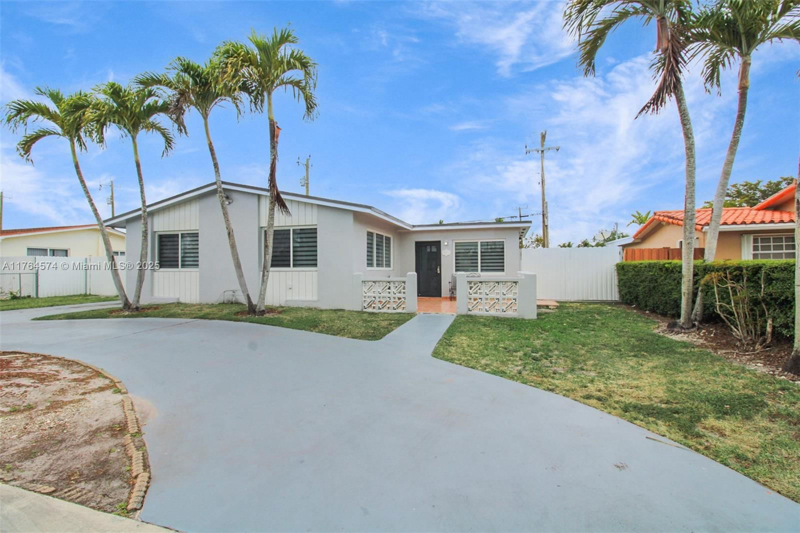 Real estate property located at 9215 44th St, Miami-dade, Ascot Park, Miami, FL