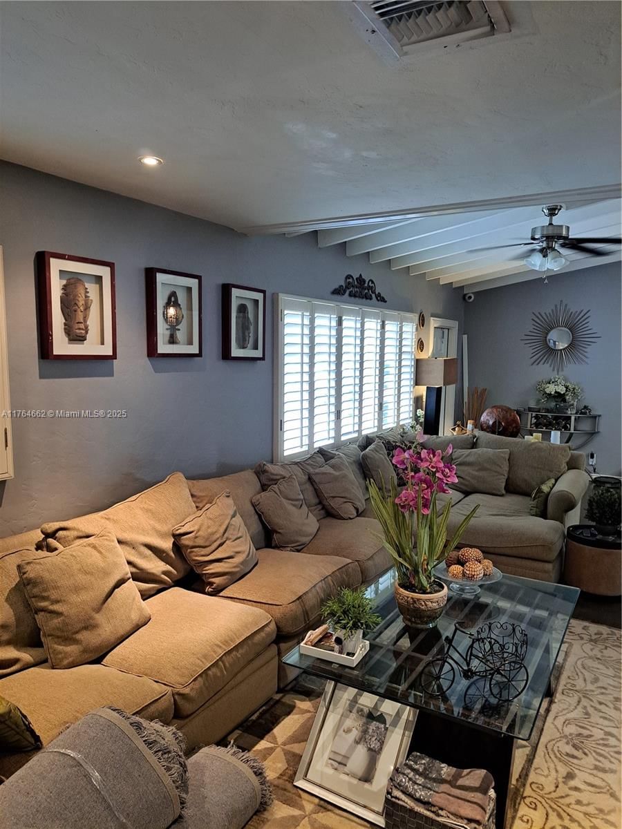 Real estate property located at 911 Country Club Cir, Broward, Lauderdale Golf Estates, Plantation, FL