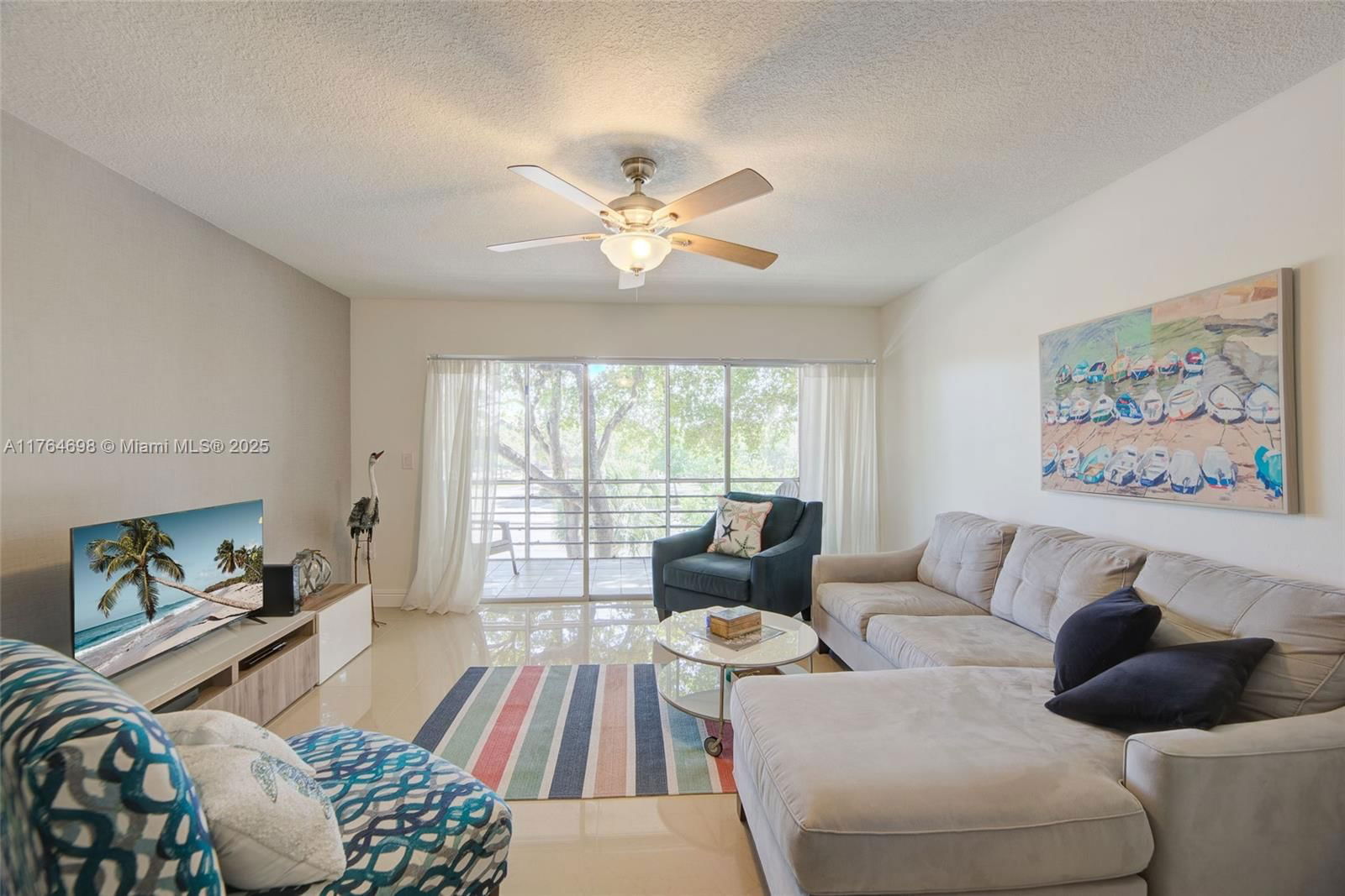 Real estate property located at 469 Pine Island Rd B301, Broward, Plantation Pines Phase 1, Plantation, FL