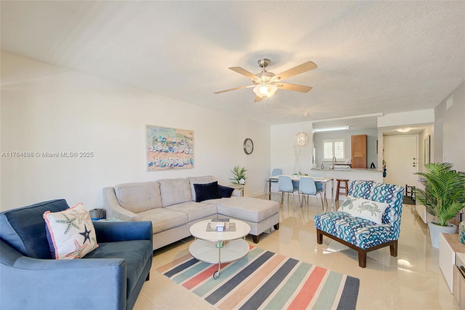 Real estate property located at 469 Pine Island Rd B301, Broward, Plantation Pines Phase 1, Plantation, FL
