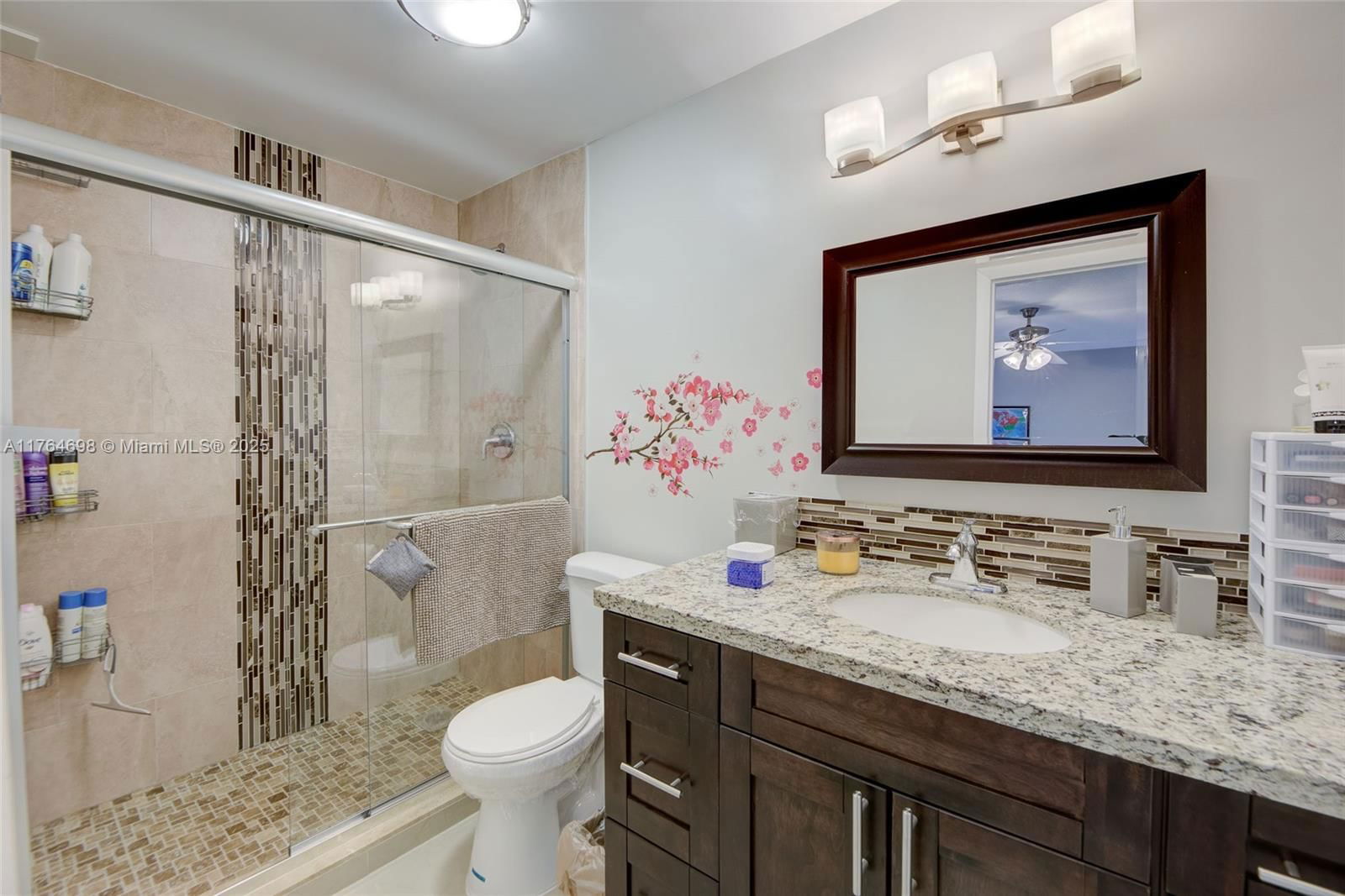 Real estate property located at 469 Pine Island Rd B301, Broward, Plantation Pines Phase 1, Plantation, FL