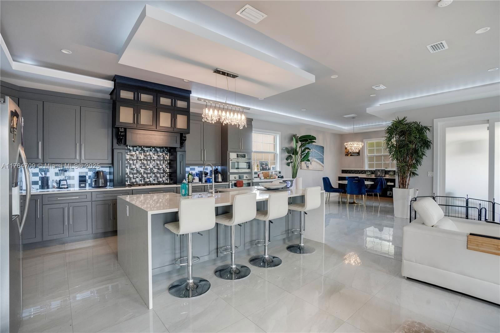 Real estate property located at 555 Peachtree Rd, Orange, Rowe C W Sub, Orlando, FL