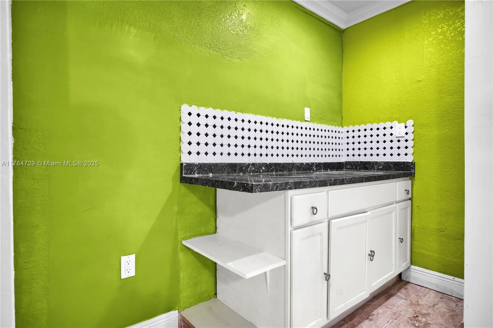 Real estate property located at 13021 11th Ter, Miami-dade, Shoma Homes At Tamiami Ii, Miami, FL