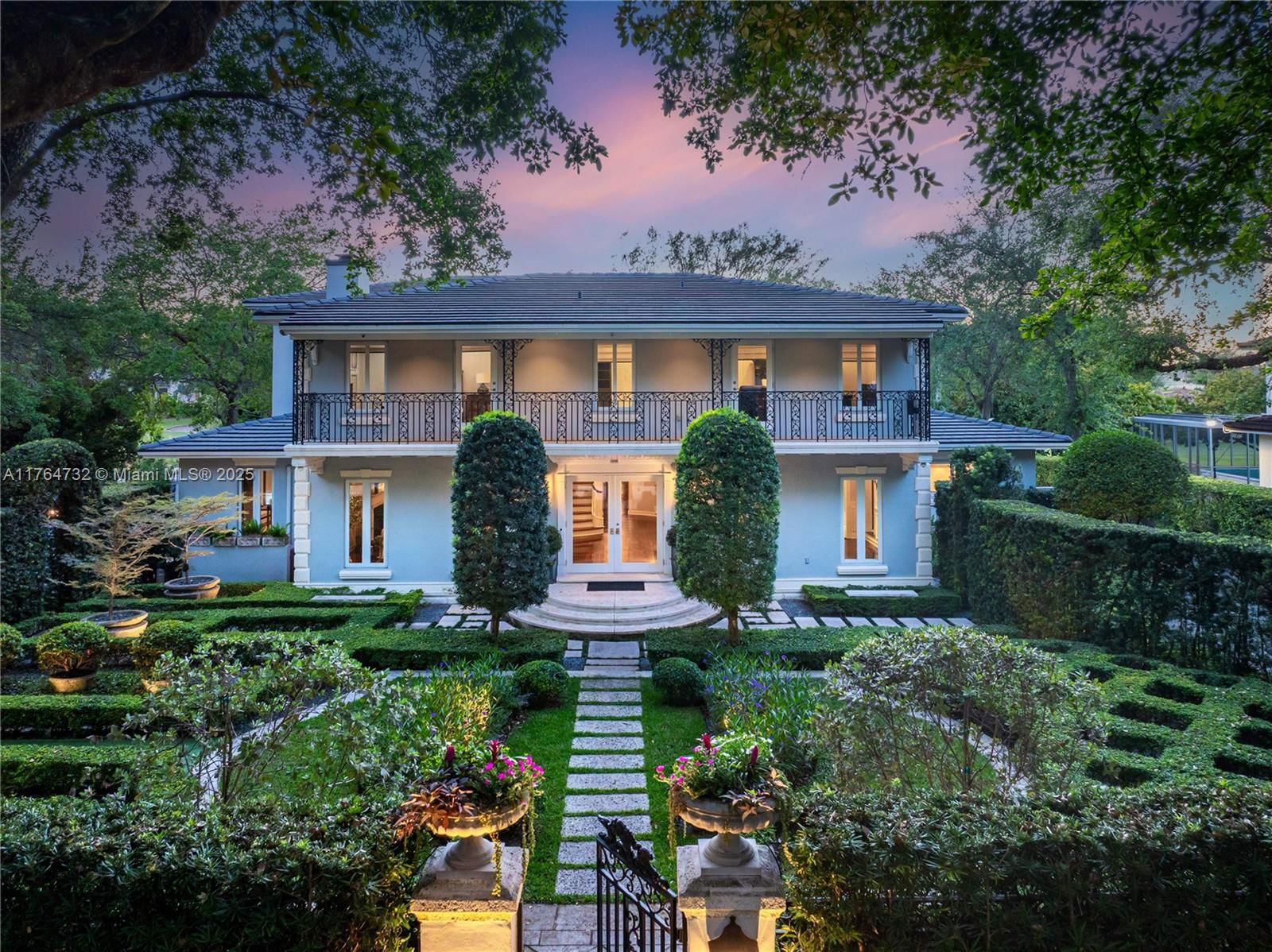 Real estate property located at 3916 Granada Blvd, Miami-dade, C Gab Country Club Sec 4, Coral Gables, FL