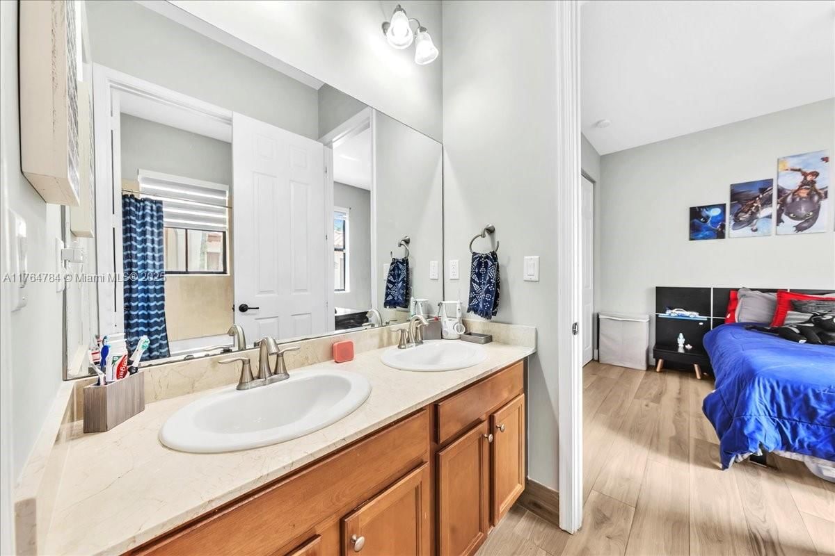 Real estate property located at 4062 85th Ave, Broward, Monterra Plat, Cooper City, FL