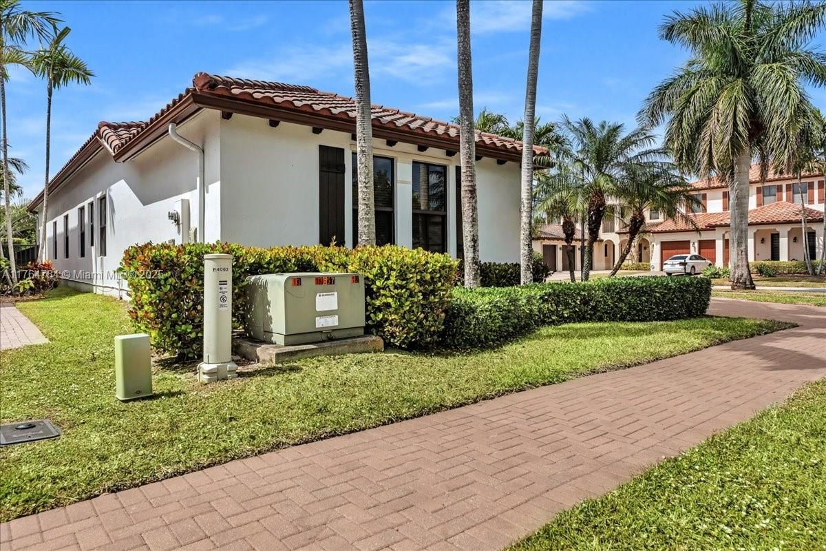 Real estate property located at 4062 85th Ave, Broward, Monterra Plat, Cooper City, FL