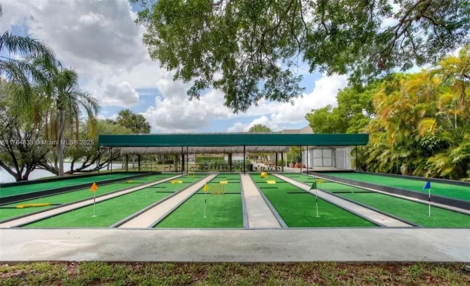 Real estate property located at 16761 Hemingway Dr #16761, Broward, Bonaventure, Weston, FL