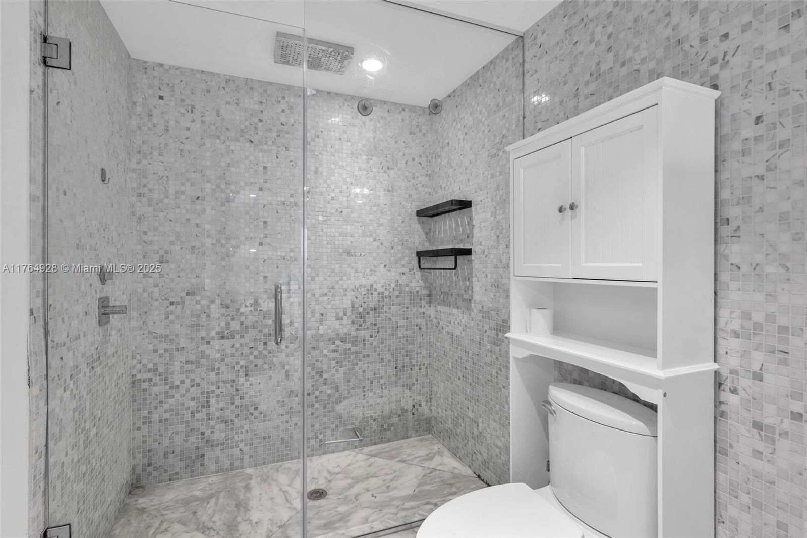 Real estate property located at 200 Biscayne Boulevard Way #3507, Miami-dade, Epic West Condo, Miami, FL