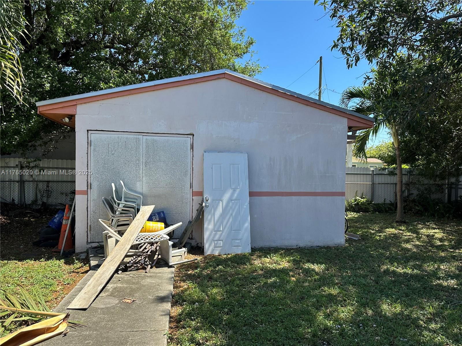 Real estate property located at 8327 14th Ct, Miami-dade, Gladeside Park, Miami, FL