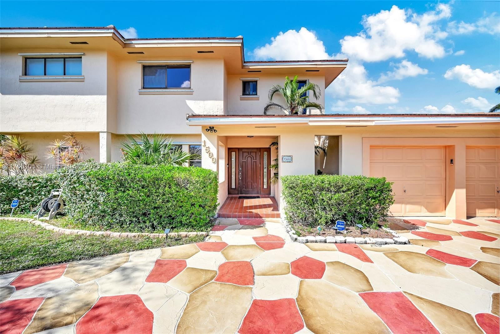 Real estate property located at 1500 98th Ave, Broward, Four Palm Lakes At Pembro, Pembroke Pines, FL