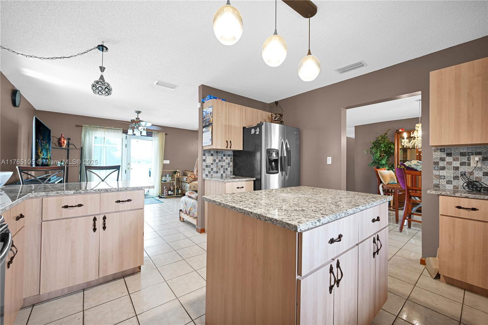 Real estate property located at 1500 98th Ave, Broward, Four Palm Lakes At Pembro, Pembroke Pines, FL