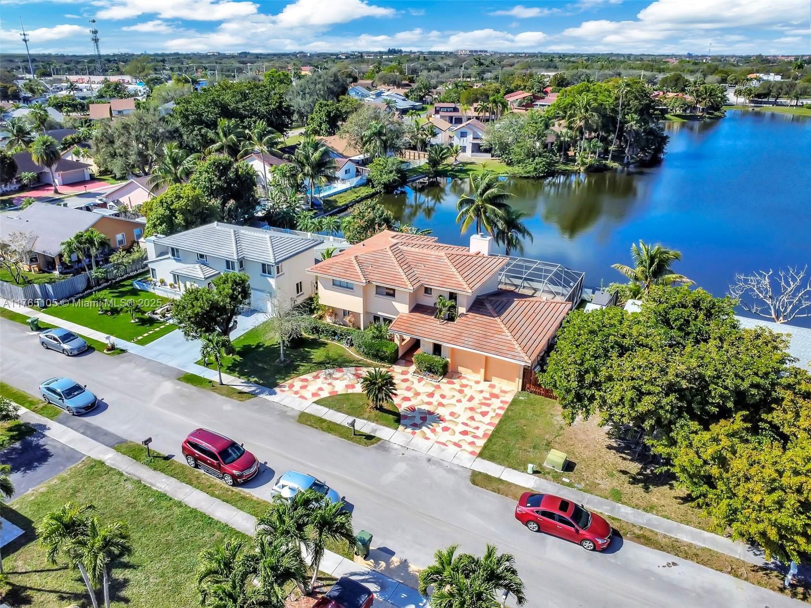 Real estate property located at 1500 98th Ave, Broward, Four Palm Lakes At Pembro, Pembroke Pines, FL