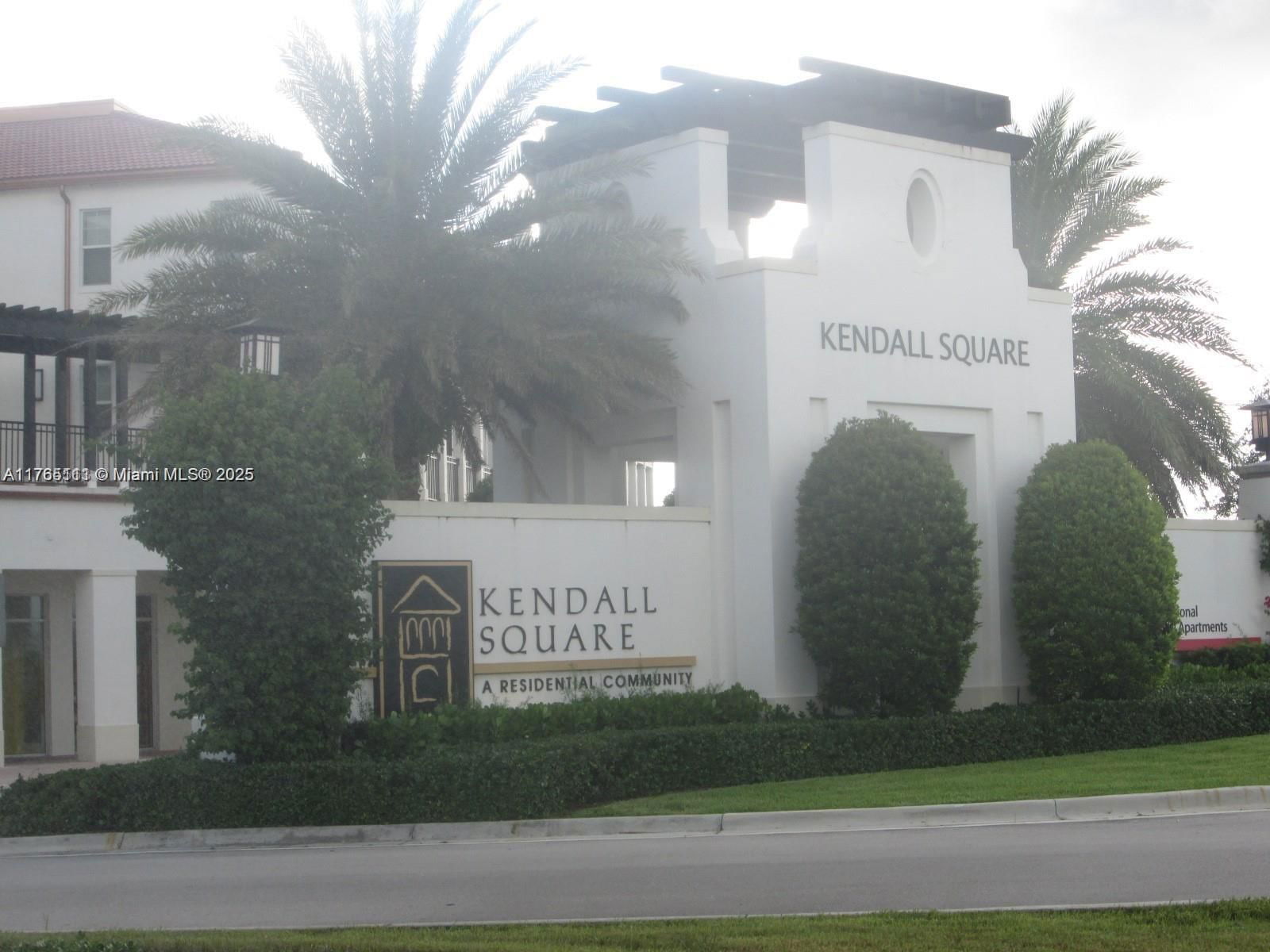 Real estate property located at 9435 171st Ct, Miami-dade, Kendall Commons Townhomes, Miami, FL