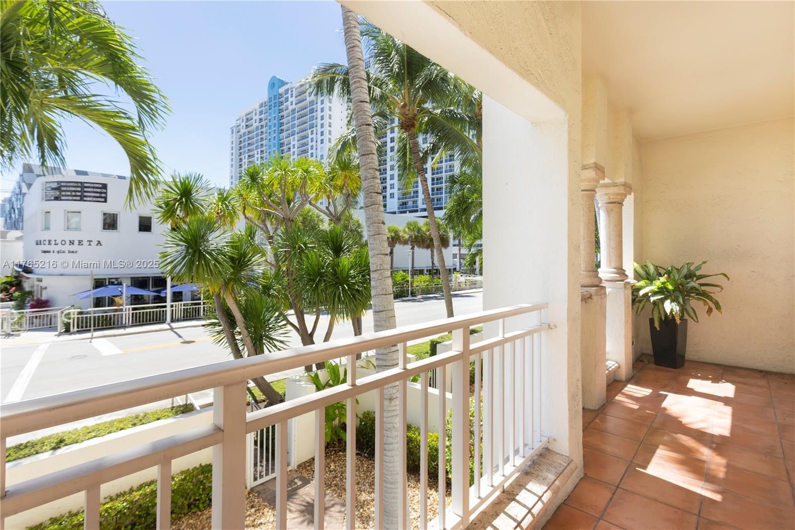Real estate property located at 1415 Sunset Harbour #203, Miami-dade, Sunset Harbour Townhouse, Miami Beach, FL
