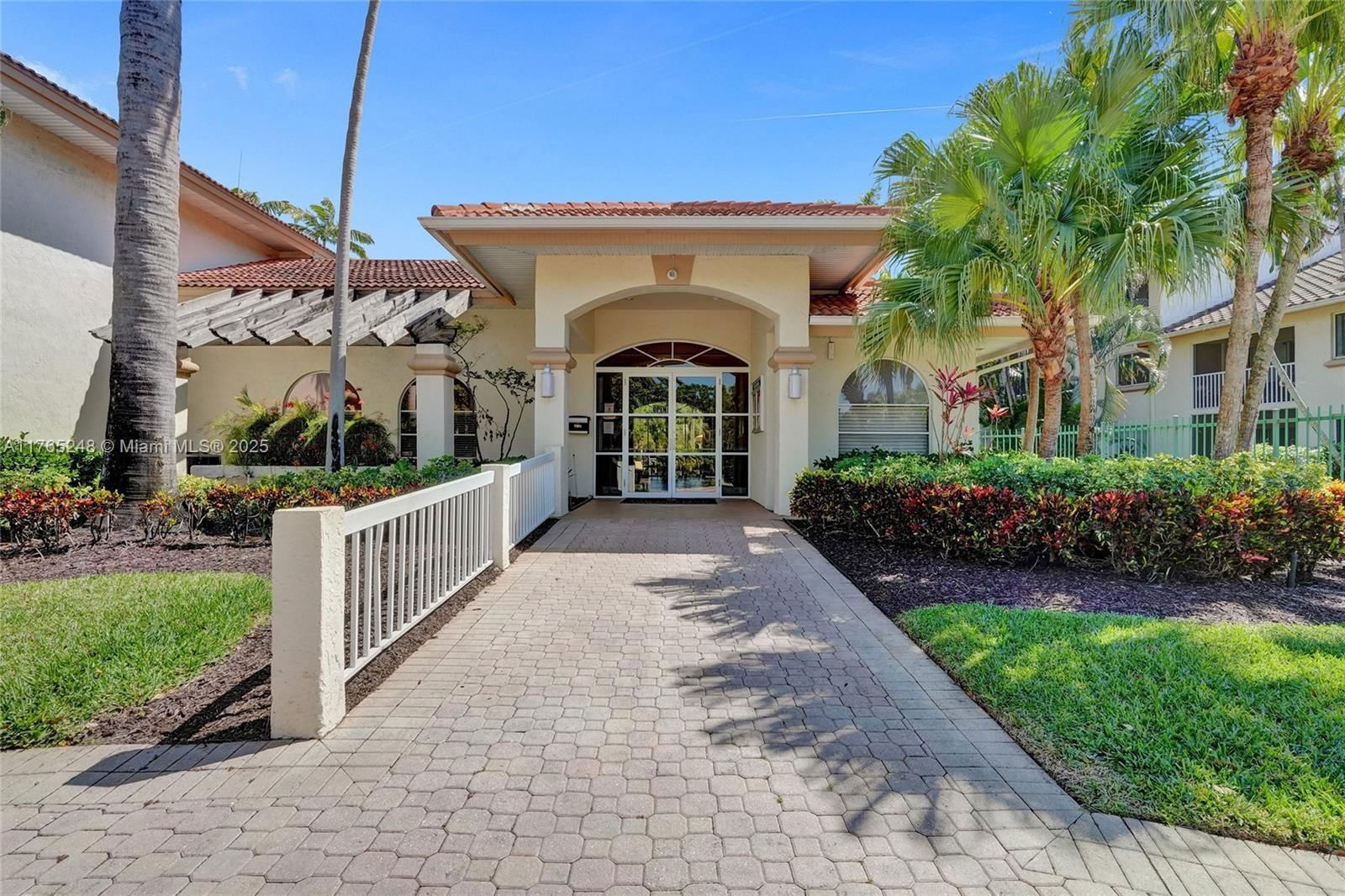 Real estate property located at 16103 Glenmoor Dr #16103, Palm Beach, Sterling Villages Of Palm, West Palm Beach, FL