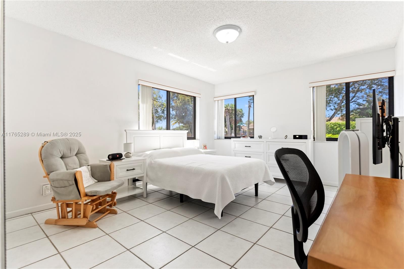 Real estate property located at 174 Laurel Dr #1104, Broward, The Laurels At Margate, Margate, FL