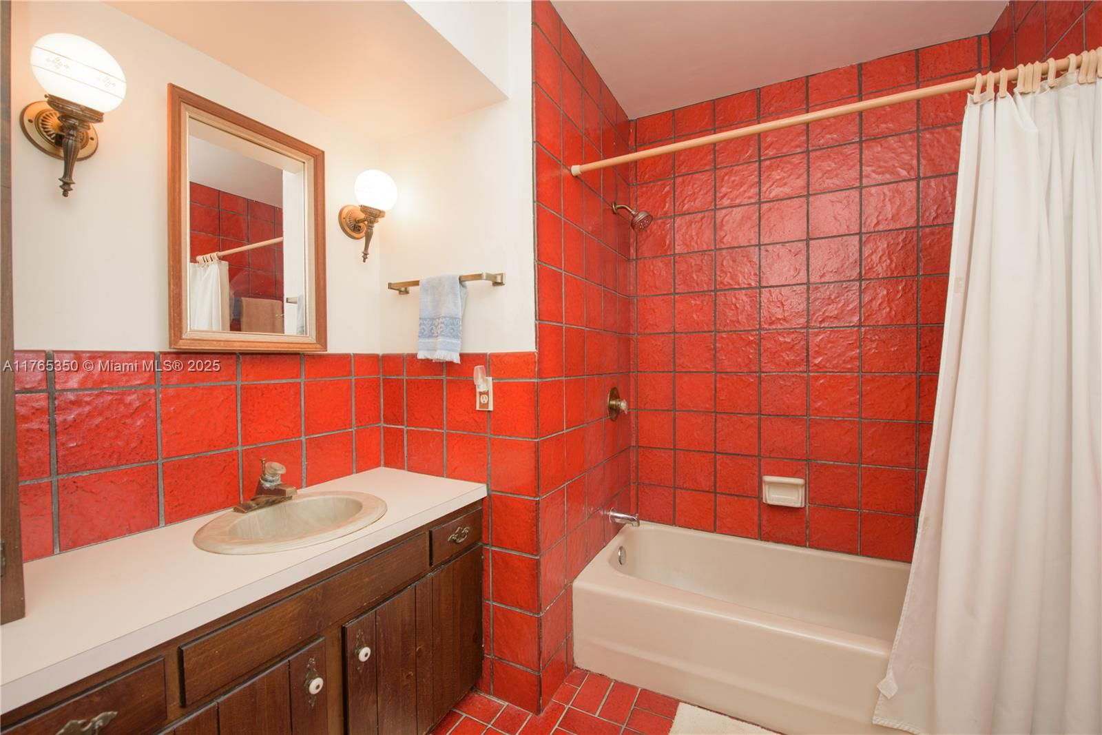 Real estate property located at 18300 248th St, Miami-dade, Redland, Homestead, FL