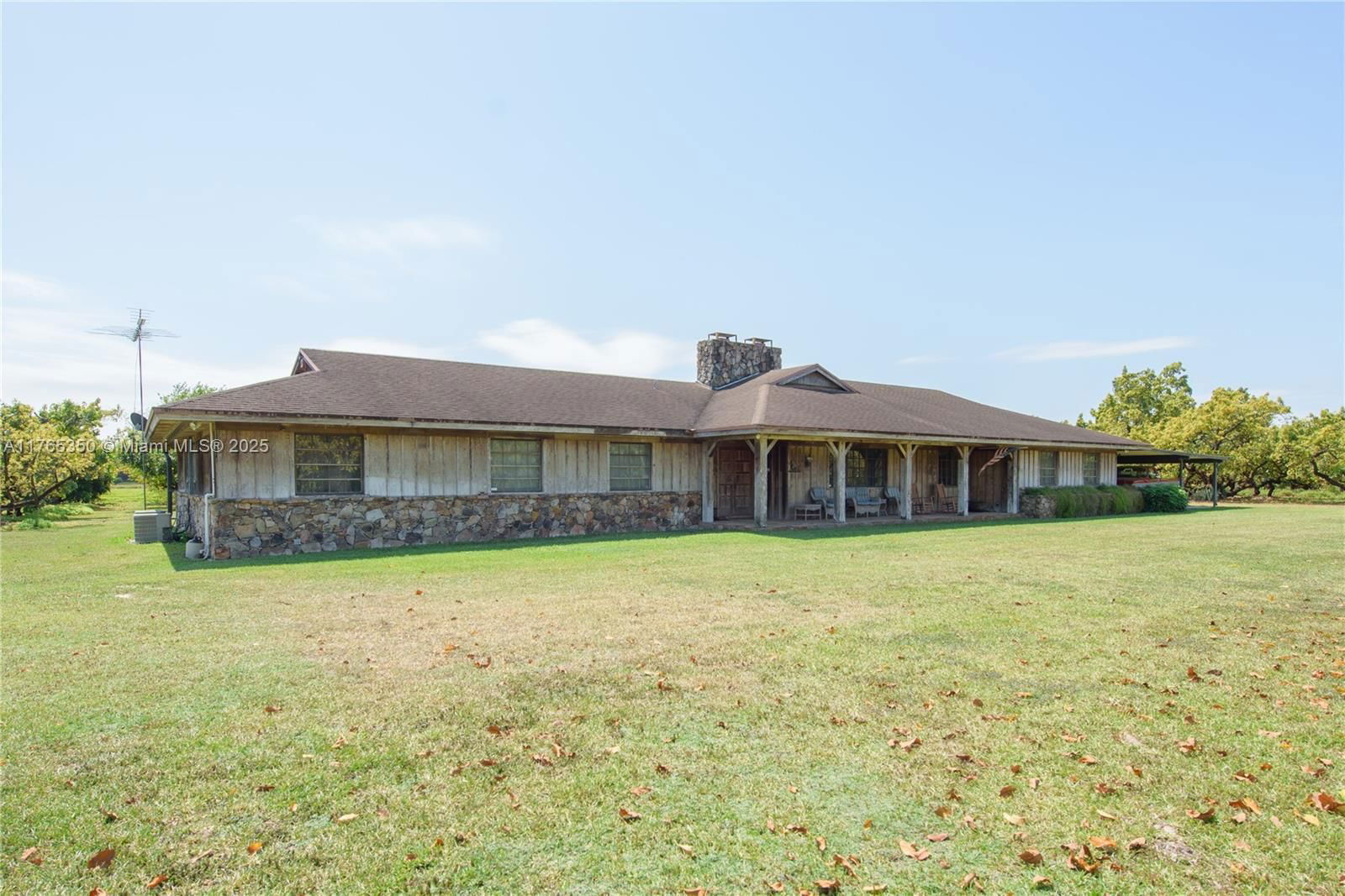 Real estate property located at 18300 248th St, Miami-dade, Redland, Homestead, FL