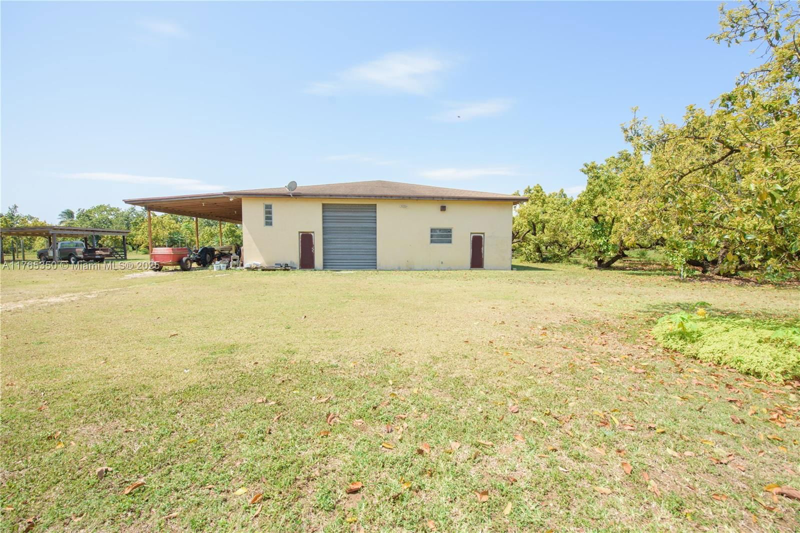 Real estate property located at 18300 248th St, Miami-dade, Redland, Homestead, FL