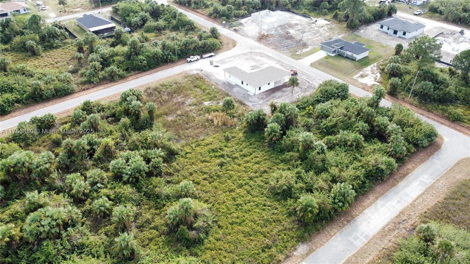 Real estate property located at 728 Cahn St E, Lee, Lehigh Acres, Lehigh Acres, FL