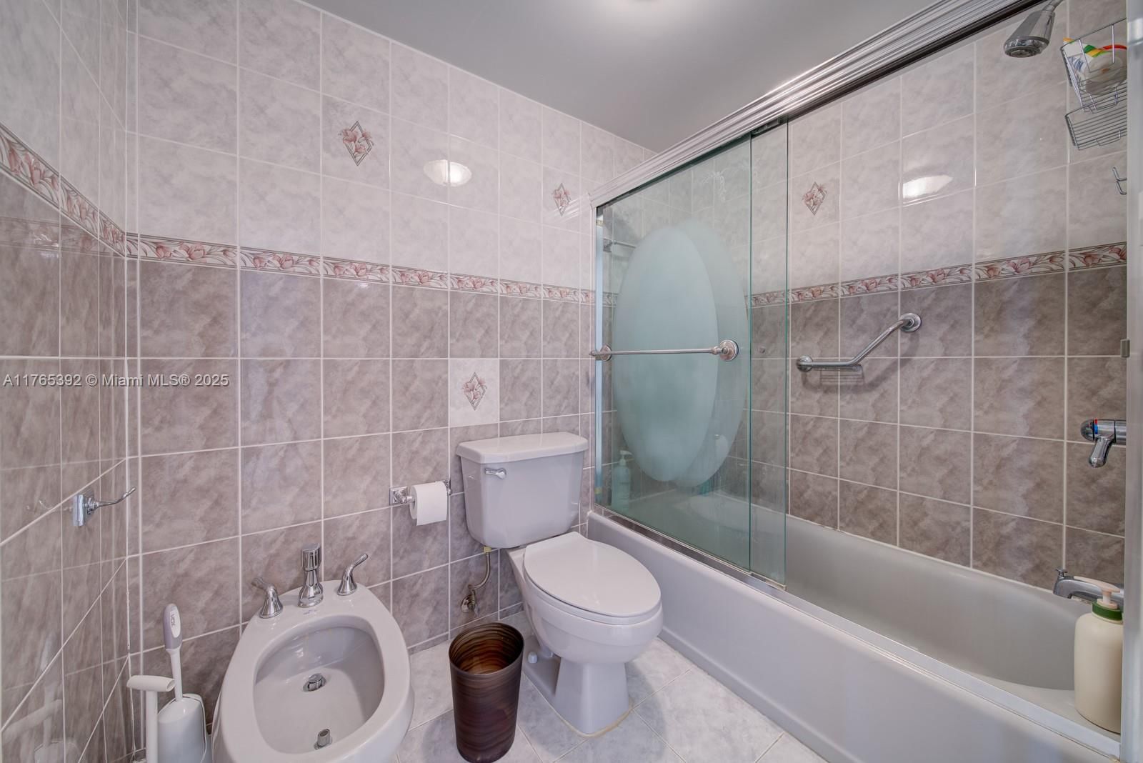 Real estate property located at 1623 Collins Ave #512, Miami-dade, The Georgian Condo, Miami Beach, FL