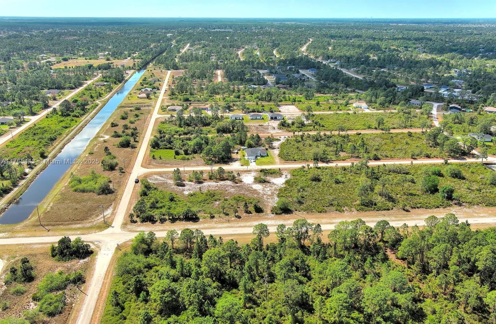 Real estate property located at 655 Columbus Blvd, Lee, Lehigh Acres, Lehigh Acres, FL