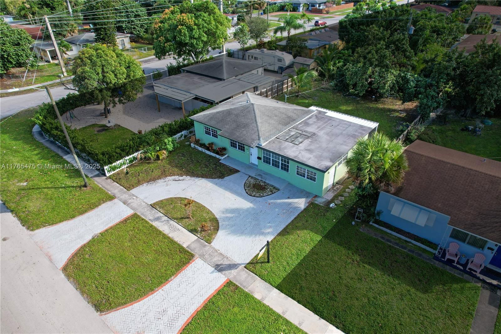 Real estate property located at 1290 162nd St, Miami-dade, Sunny Heights, North Miami Beach, FL